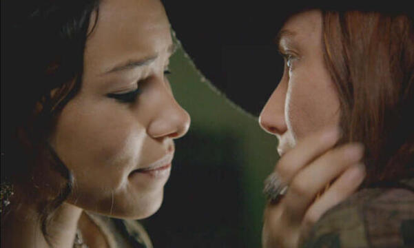 Max/Anne Bonny